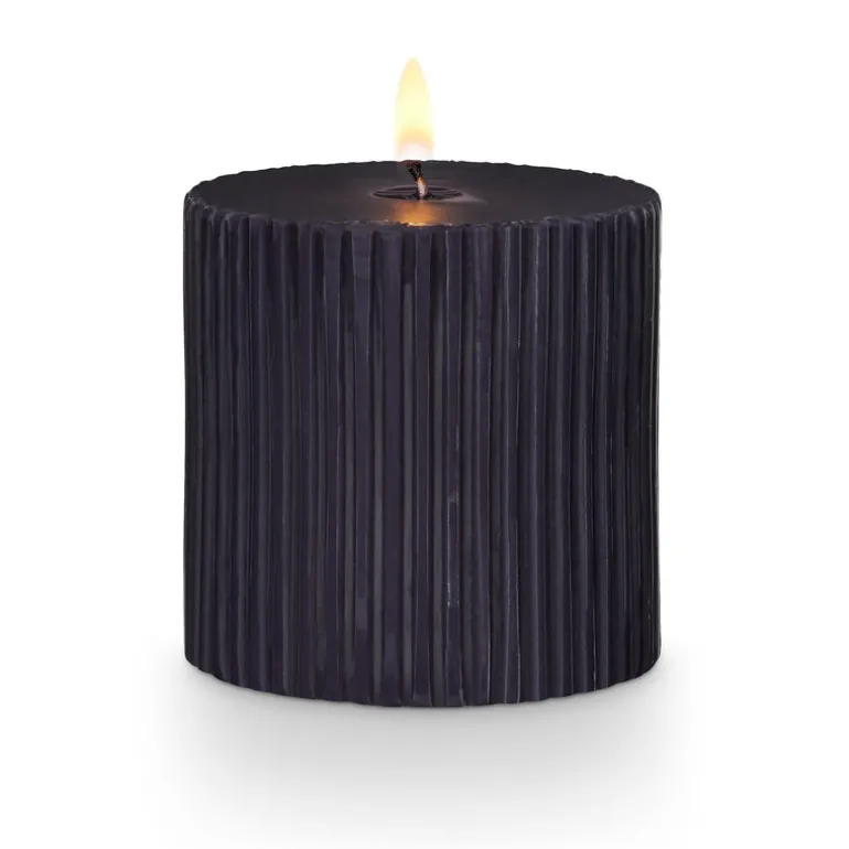 Blackberry Absinthe Small Fragranced Pillar Candle