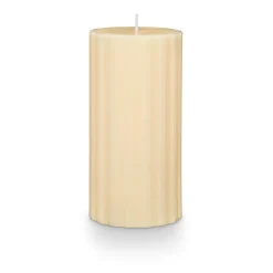 Isla Lily Medium Fragranced Pillar Candle