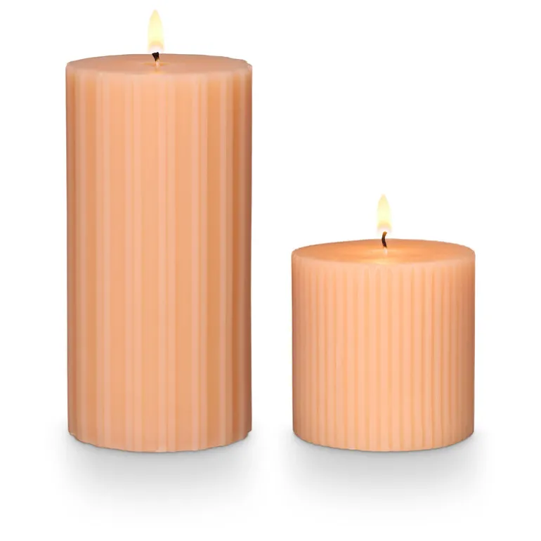 Paloma Petal Medium Fragranced Pillar Candle